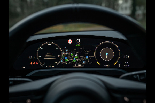 Porsche Taycan Cross Turismo 4 93 kWh | Porsche Approved 11/2026 | Pano-dak | Luchtvering | Adapt. Sportstoelen | PLDS+ | Adapt. cruise | GT Sportstuur