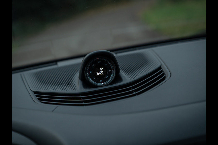 Porsche Taycan Cross Turismo 4 93 kWh | Porsche Approved 11/2026 | Pano-dak | Luchtvering | Adapt. Sportstoelen | PLDS+ | Adapt. cruise | GT Sportstuur