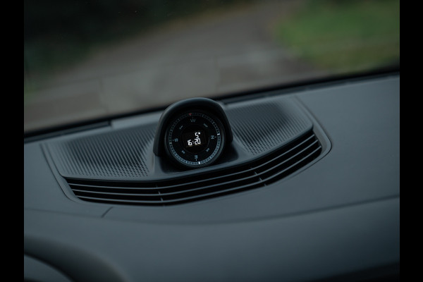 Porsche Taycan Cross Turismo 4 93 kWh | Porsche Approved 11/2026 | Pano-dak | Luchtvering | Adapt. Sportstoelen | PLDS+ | Adapt. cruise | GT Sportstuur