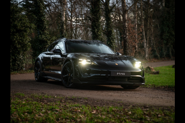 Porsche Taycan Cross Turismo 4 93 kWh | Porsche Approved 11/2026 | Pano-dak | Luchtvering | Adapt. Sportstoelen | PLDS+ | Adapt. cruise | GT Sportstuur