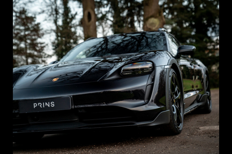 Porsche Taycan Cross Turismo 4 93 kWh | Porsche Approved 11/2026 | Pano-dak | Luchtvering | Adapt. Sportstoelen | PLDS+ | Adapt. cruise | GT Sportstuur