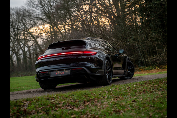 Porsche Taycan Cross Turismo 4 93 kWh | Porsche Approved 11/2026 | Pano-dak | Luchtvering | Adapt. Sportstoelen | PLDS+ | Adapt. cruise | GT Sportstuur