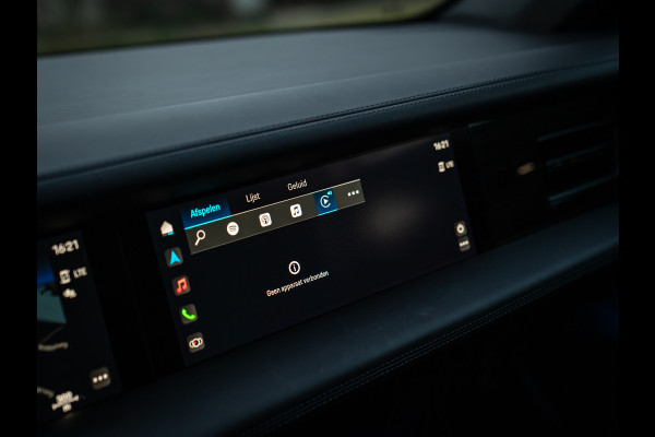 Porsche Taycan Cross Turismo 4 93 kWh | Porsche Approved 11/2026 | Pano-dak | Luchtvering | Adapt. Sportstoelen | PLDS+ | Adapt. cruise | GT Sportstuur