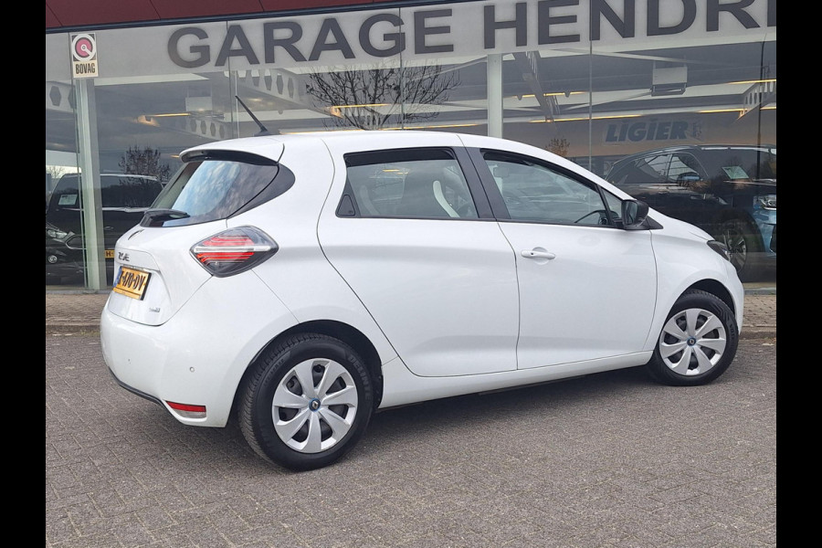 Renault ZOE R110 Life 52 kWh | Koop-Accu | 3 Fase | Grootste Batterij | Navi | Climate | occasion