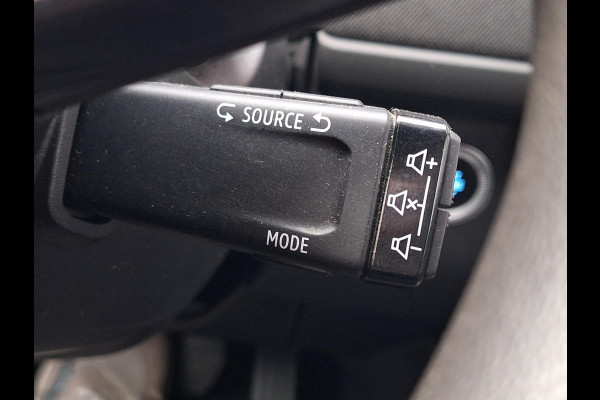 Renault ZOE R110 Life 52 kWh | Koop-Accu | 3 Fase | Grootste Batterij | Navi | Climate | occasion