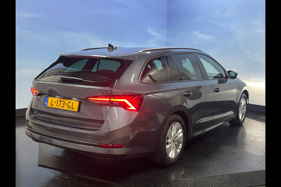 Škoda Octavia Combi 1.0 e-TSI Sport Business Navi | Clima | Cruise | PDC | Trekhaak
