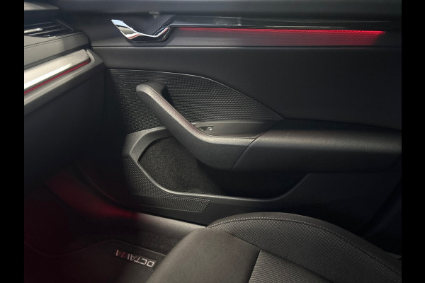 Škoda Octavia Combi 1.0 e-TSI Sport Business Navi | Clima | Cruise | PDC | Trekhaak