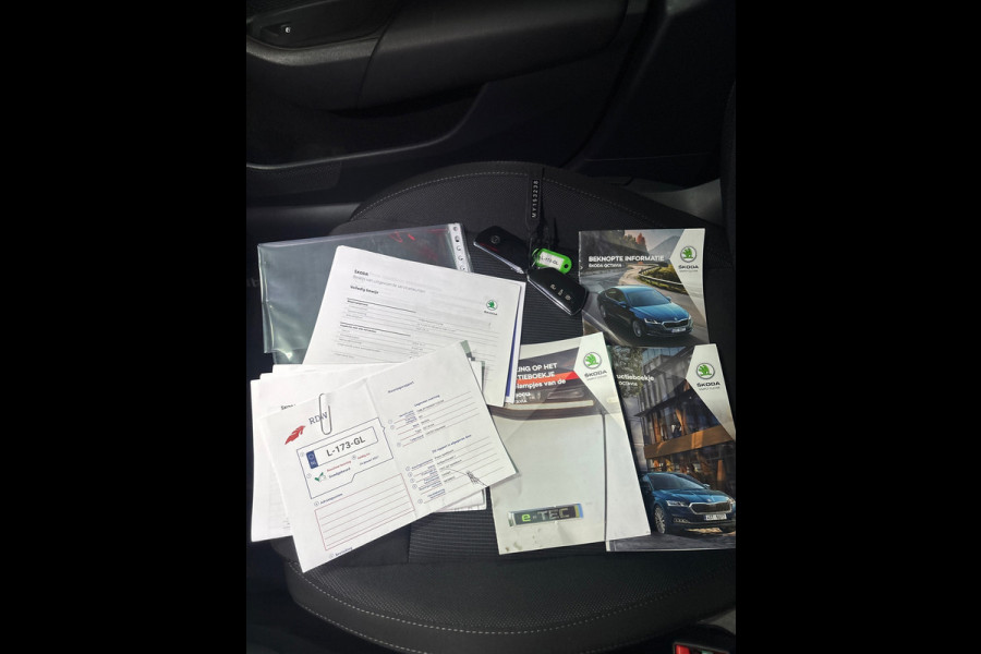 Škoda Octavia Combi 1.0 e-TSI Sport Business Navi | Clima | Cruise | PDC | Trekhaak
