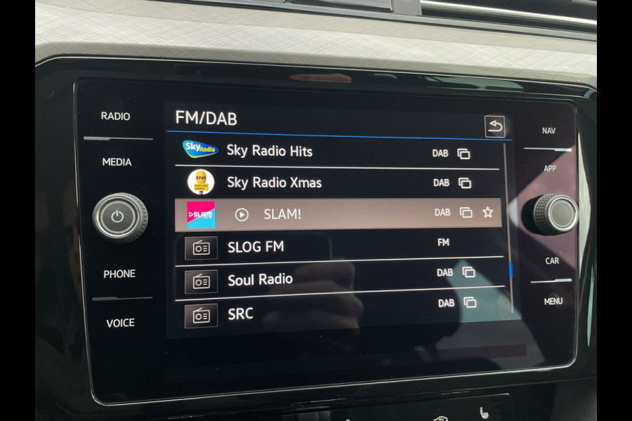 Volkswagen Passat Variant 1.4 TSI PHEV GTE Business | Elek Trekhaak | Virtual | LED | Camera | Carplay | Memory | Navi