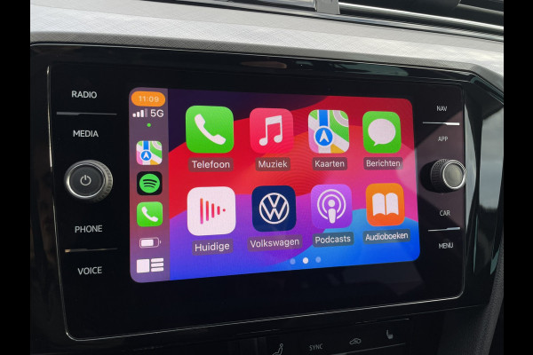 Volkswagen Passat Variant 1.4 TSI PHEV GTE Business | Elek Trekhaak | Virtual | LED | Camera | Carplay | Memory | Navi