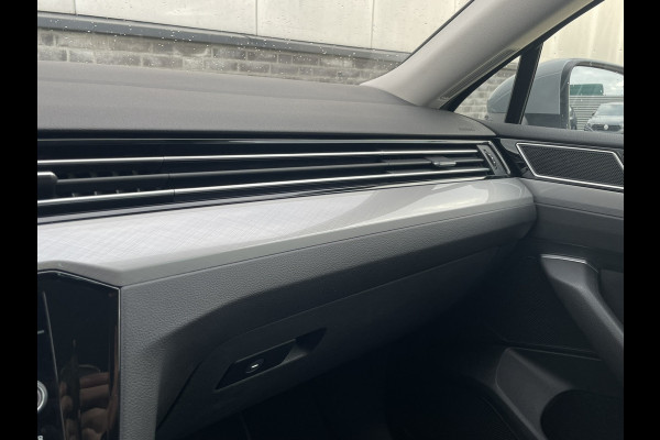 Volkswagen Passat Variant 1.4 TSI PHEV GTE Business | Elek Trekhaak | Virtual | LED | Camera | Carplay | Memory | Navi
