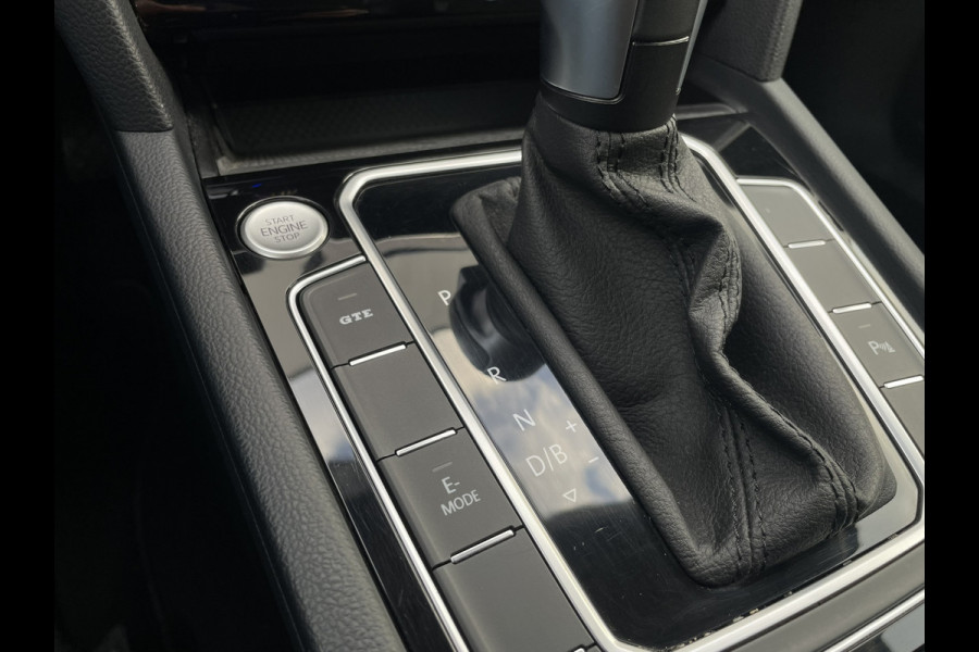 Volkswagen Passat Variant 1.4 TSI PHEV GTE Business | Elek Trekhaak | Virtual | LED | Camera | Carplay | Memory | Navi