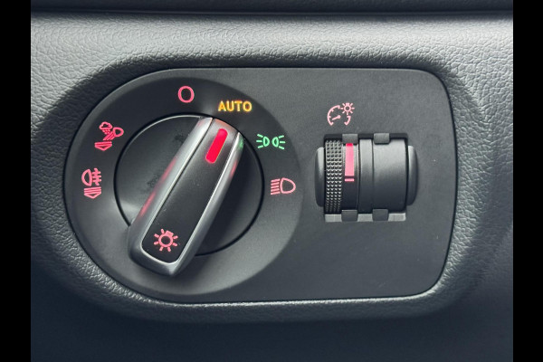 Audi Q3 1.4 TFSI CoD Sport Pro Line S Zwarte hemel Climate control Cruise Navi Keyless entry Bi-Xenon Parkeersensoren V/A