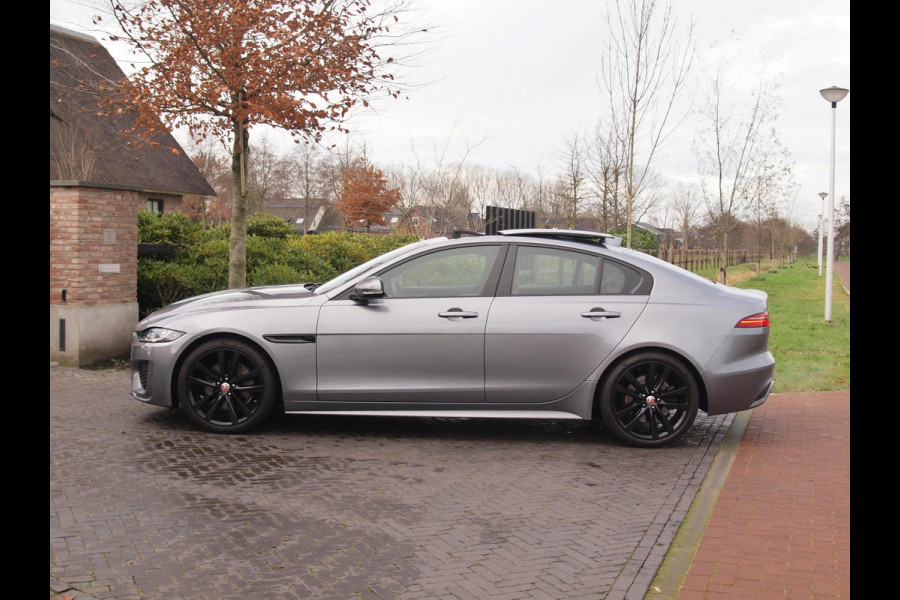 Jaguar XE 2.0 P250 HSE | R-Dynamic | Panoramadak | Camera | Apple Carplay | Cruise Control | Leer | Automaat |