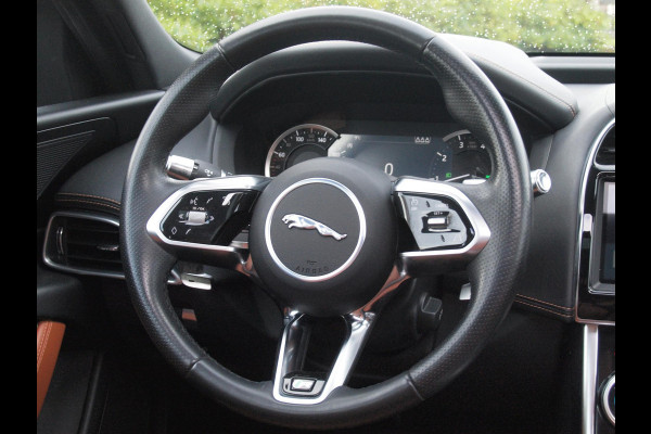 Jaguar XE 2.0 P250 HSE | R-Dynamic | Panoramadak | Camera | Apple Carplay | Cruise Control | Leer | Automaat |