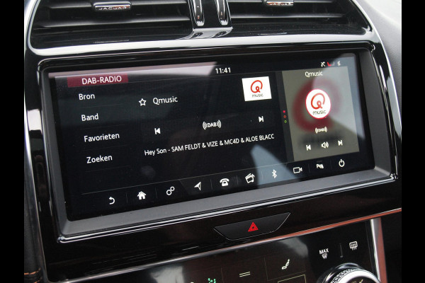 Jaguar XE 2.0 P250 HSE | R-Dynamic | Panoramadak | Camera | Apple Carplay | Cruise Control | Leer | Automaat |