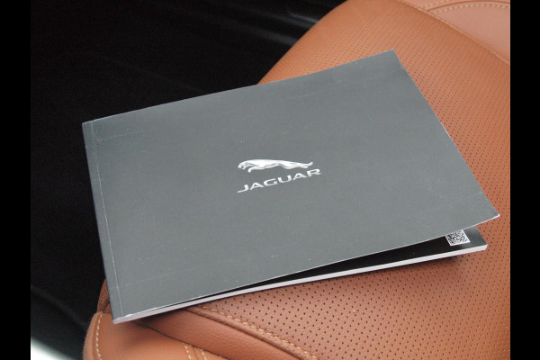 Jaguar XE 2.0 P250 HSE | R-Dynamic | Panoramadak | Camera | Apple Carplay | Cruise Control | Leer | Automaat |