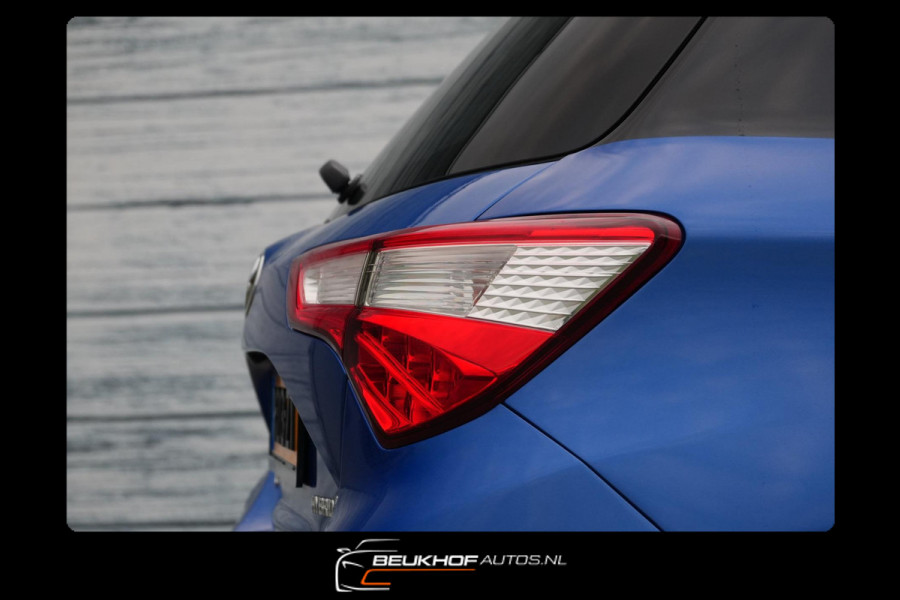 Toyota Yaris 1.5 Hybrid Bi-Tone Automaat Navigatie Camera