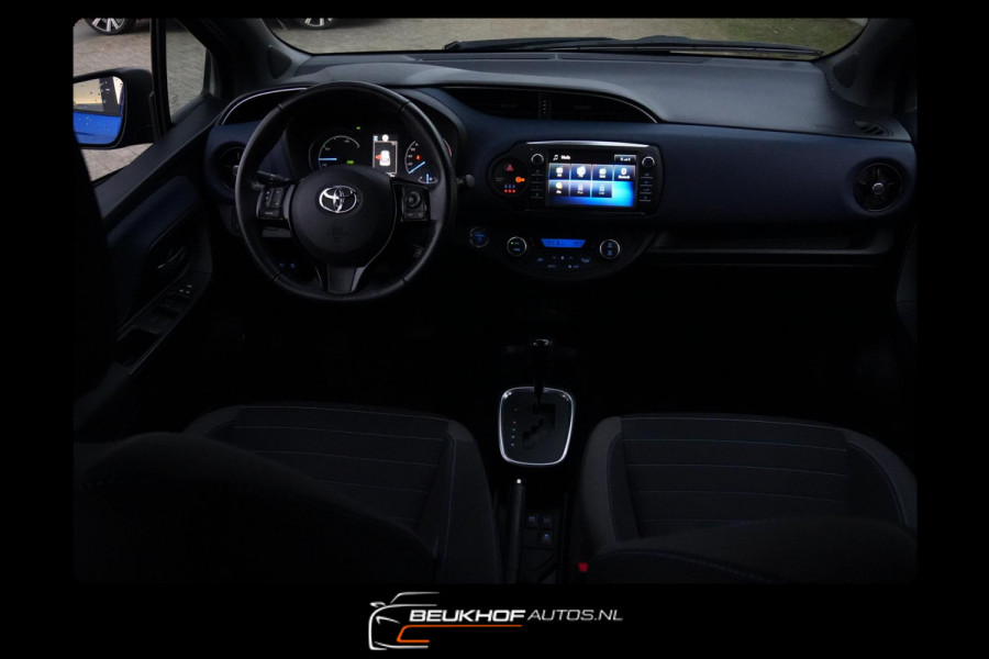 Toyota Yaris 1.5 Hybrid Bi-Tone Automaat Navigatie Camera
