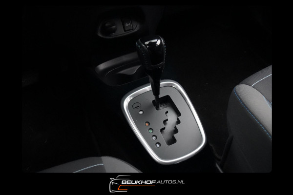 Toyota Yaris 1.5 Hybrid Bi-Tone Automaat Navigatie Camera