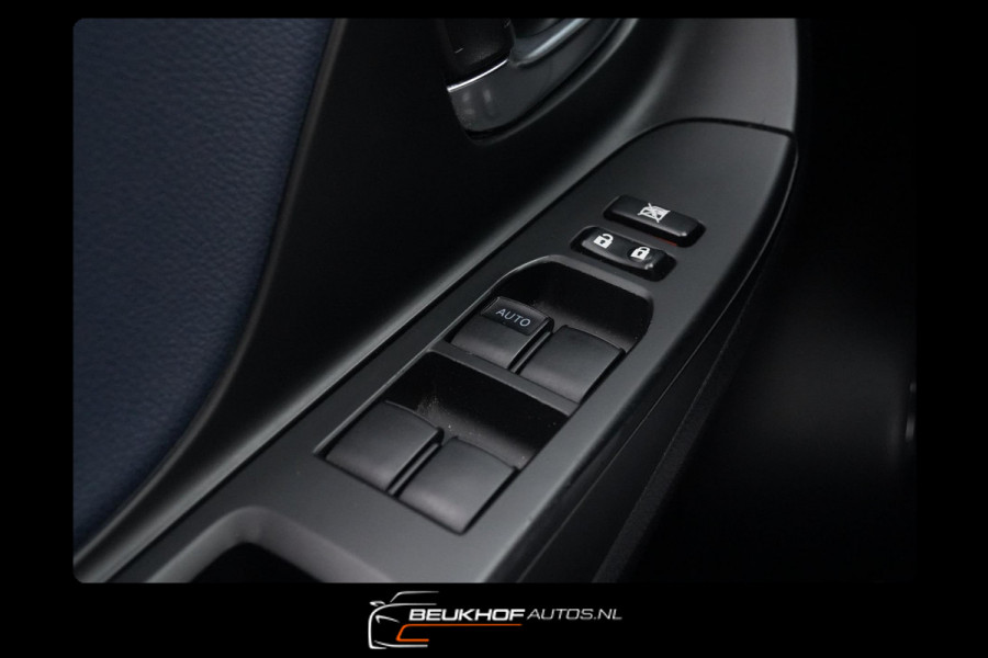 Toyota Yaris 1.5 Hybrid Bi-Tone Automaat Navigatie Camera