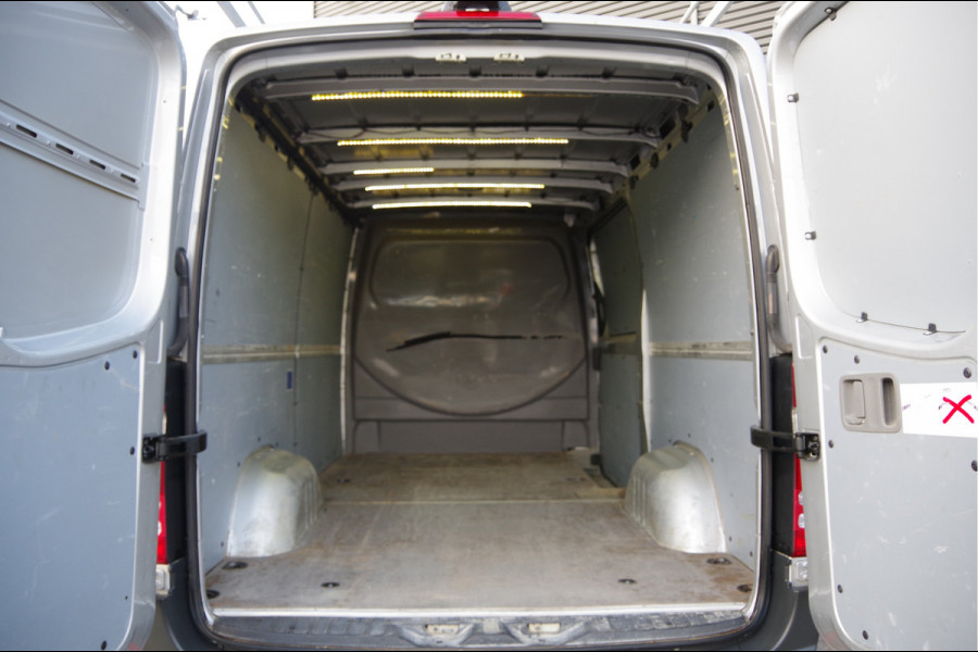 Mercedes-Benz Sprinter 319 3.0 CDI V6 EURO6, AUT. TREKHAAK, STOELVERWARMING, CAMERA, CRUISE, AIRCO, PARKEERSENSOREN