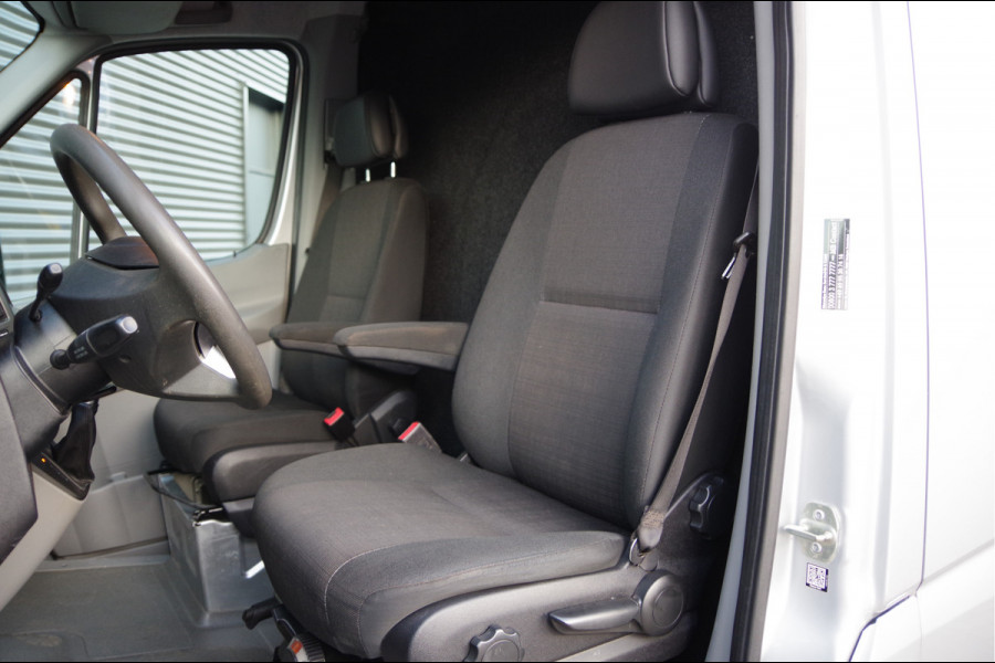 Mercedes-Benz Sprinter 319 3.0 CDI V6 EURO6, AUT. TREKHAAK, STOELVERWARMING, CAMERA, CRUISE, AIRCO, PARKEERSENSOREN