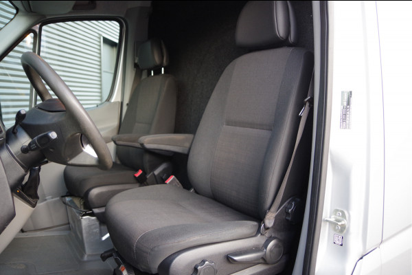 Mercedes-Benz Sprinter 319 3.0 CDI V6 EURO6, AUT. TREKHAAK, STOELVERWARMING, CAMERA, CRUISE, AIRCO, PARKEERSENSOREN