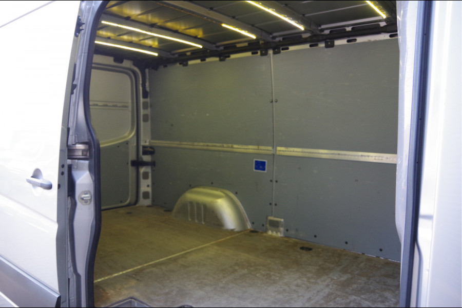Mercedes-Benz Sprinter 319 3.0 CDI V6 EURO6, AUT. TREKHAAK, STOELVERWARMING, CAMERA, CRUISE, AIRCO, PARKEERSENSOREN