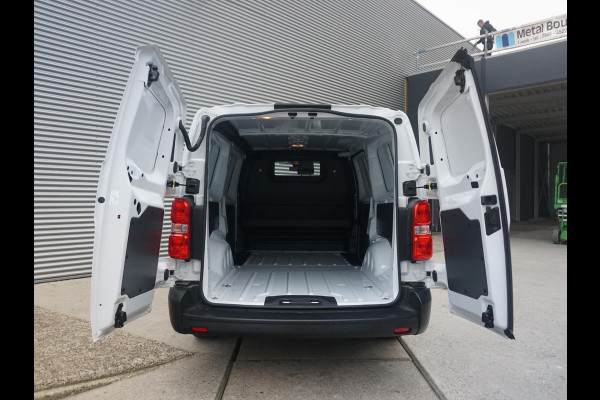 Peugeot e-Expert L3 75 kWh | Techno NAV Pakket | verwarmde stoel/bank | Comfort tussenschot | tot 8 jaar garantie |