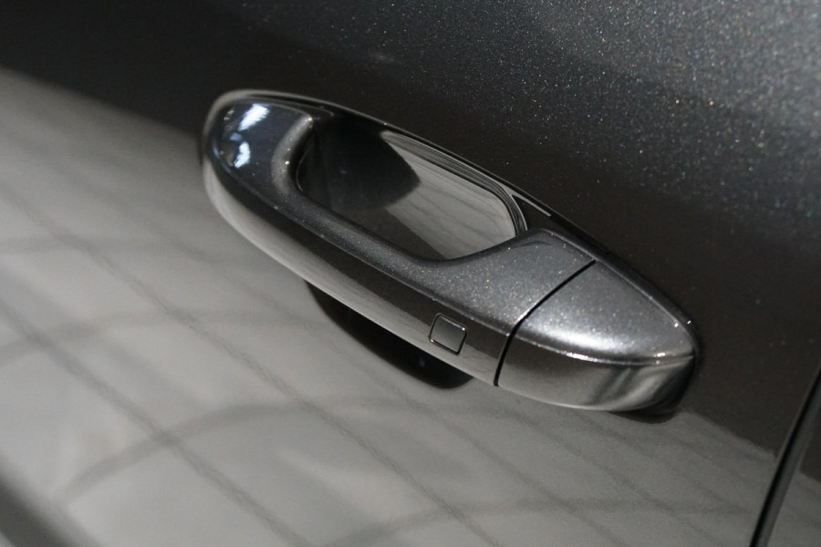 Kia Niro EV ExecutiveLine 64.8 kWh *INCL. BTW* + HEAD-UP / HARMAN KARDON / STOELVENTILATIE / LEDER