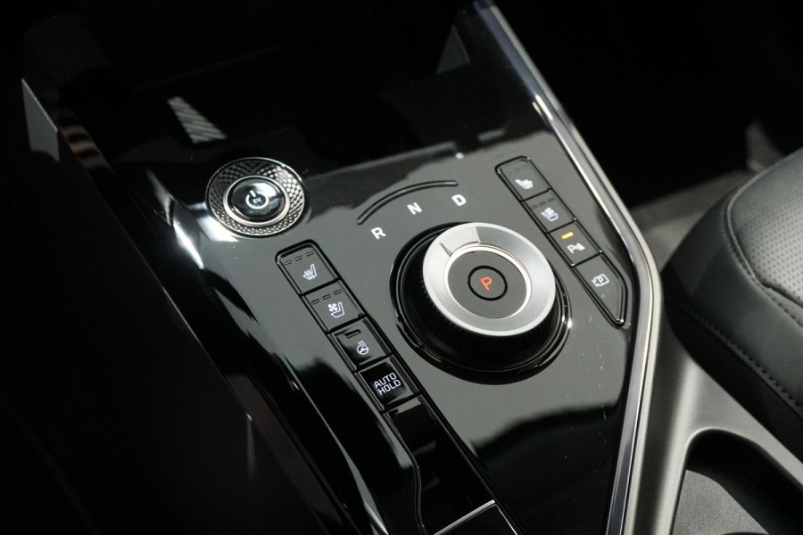 Kia Niro EV ExecutiveLine 64.8 kWh *INCL. BTW* + HEAD-UP / HARMAN KARDON / STOELVENTILATIE / LEDER