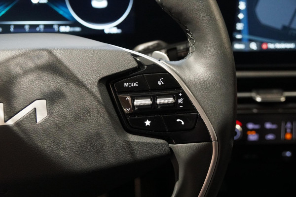 Kia Niro EV ExecutiveLine 64.8 kWh *INCL. BTW* + HEAD-UP / HARMAN KARDON / STOELVENTILATIE / LEDER