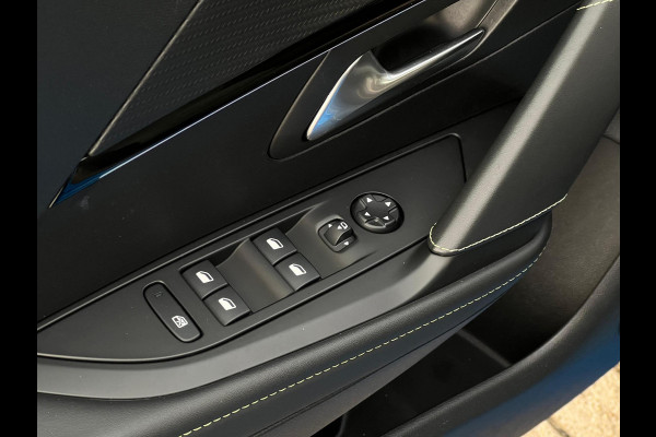 Peugeot e-208 EV GT 350 50 kWh NL-AUTO | PANORAMA DAK | SOH 91%