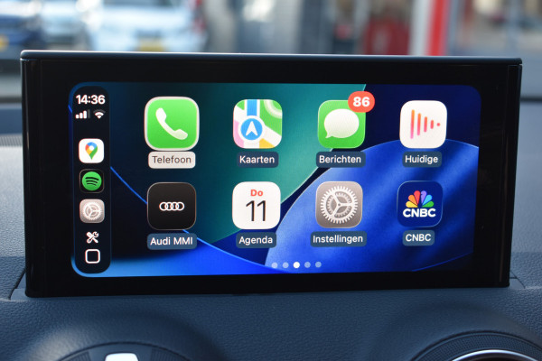 Audi Q2 35 TFSI Advanced edition Automaat Apple CarPlay Black edition Stoelverwarming