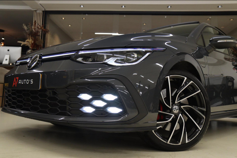 Volkswagen Golf 1.4 eHybrid GTE /PANO/HUD/IQLIGHT/CAM/CARPLAY/ACC/LANE ASSIST/VOL