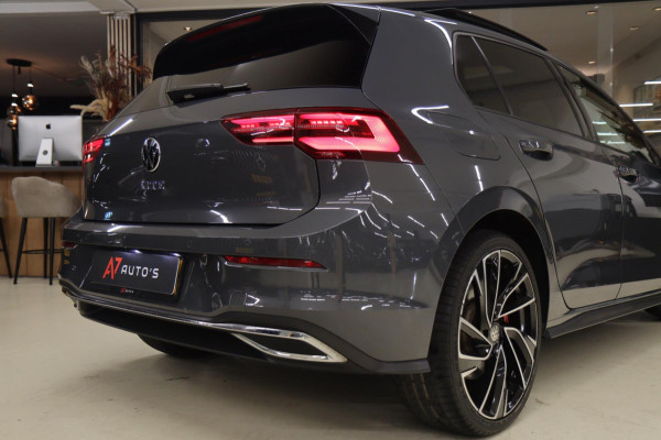 Volkswagen Golf 1.4 eHybrid GTE /PANO/HUD/IQLIGHT/CAM/CARPLAY/ACC/LANE ASSIST/VOL