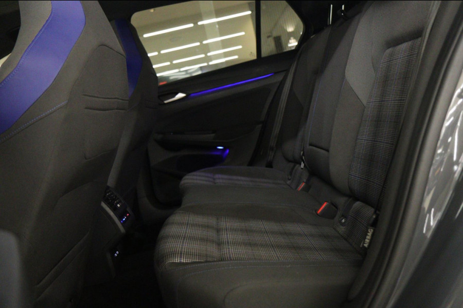 Volkswagen Golf 1.4 eHybrid GTE /PANO/HUD/IQLIGHT/CAM/CARPLAY/ACC/LANE ASSIST/VOL
