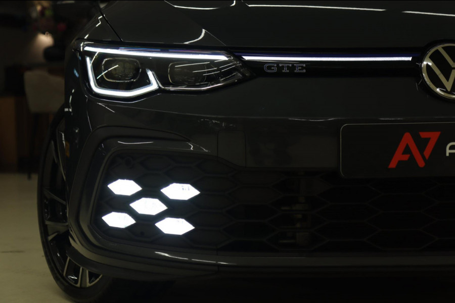 Volkswagen Golf 1.4 eHybrid GTE /PANO/HUD/IQLIGHT/CAM/CARPLAY/ACC/LANE ASSIST/VOL