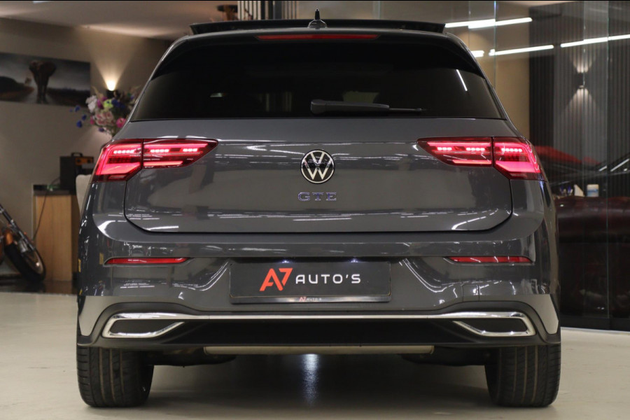 Volkswagen Golf 1.4 eHybrid GTE /PANO/HUD/IQLIGHT/CAM/CARPLAY/ACC/LANE ASSIST/VOL