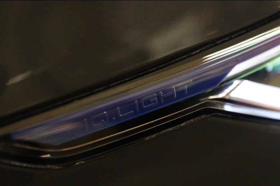 Volkswagen Golf 1.4 eHybrid GTE /PANO/HUD/IQLIGHT/CAM/CARPLAY/ACC/LANE ASSIST/VOL