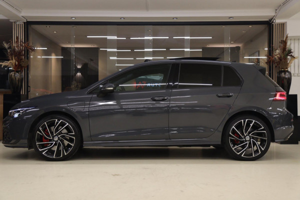 Volkswagen Golf 1.4 eHybrid GTE /PANO/HUD/IQLIGHT/CAM/CARPLAY/ACC/LANE ASSIST/VOL