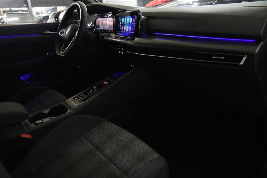 Volkswagen Golf 1.4 eHybrid GTE /PANO/HUD/IQLIGHT/CAM/CARPLAY/ACC/LANE ASSIST/VOL