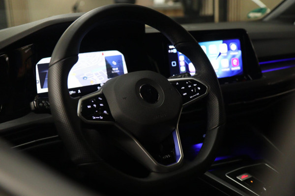 Volkswagen Golf 1.4 eHybrid GTE /PANO/HUD/IQLIGHT/CAM/CARPLAY/ACC/LANE ASSIST/VOL