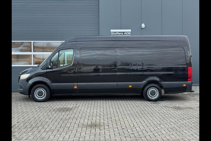 Mercedes-Benz Sprinter 316 2.2 CDI 163pk L3H2 | MBUX Navi | Camera | Laadruim hout 4.32 meter | Bluetooth | Cruise | Airco | L4H3