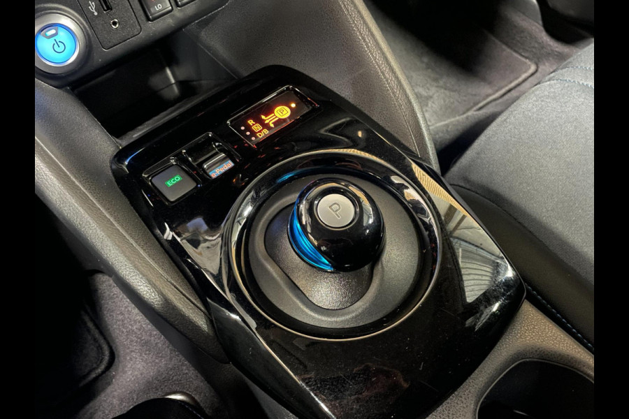 Nissan Leaf 2.ZERO EDITION 40 kWh|270KM WLTP|360*CAMERA|CARPLAY|STUUR+STOELVERW V+A|ACC|NAVIGATIE|NL-AUTO|NAP|