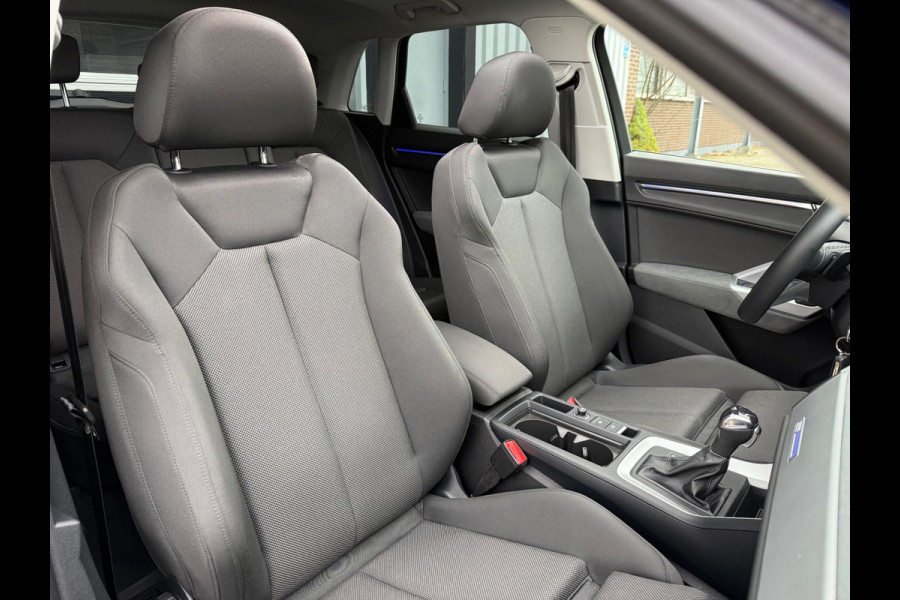 Audi Q3 45 TFSI e S edition 245pk PDC/LMV/CARPLAY/VIRTU/PANO