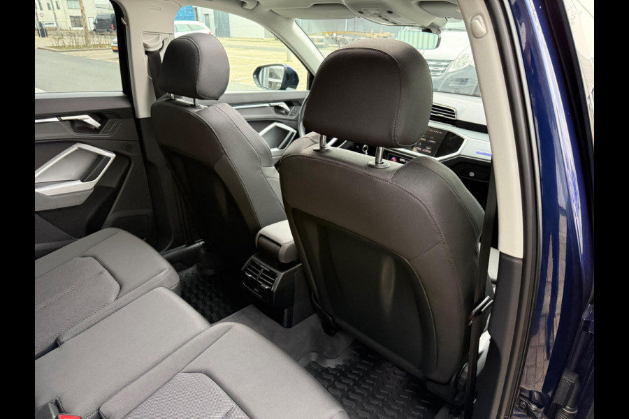 Audi Q3 45 TFSI e S edition 245pk PDC/LMV/CARPLAY/VIRTU/PANO