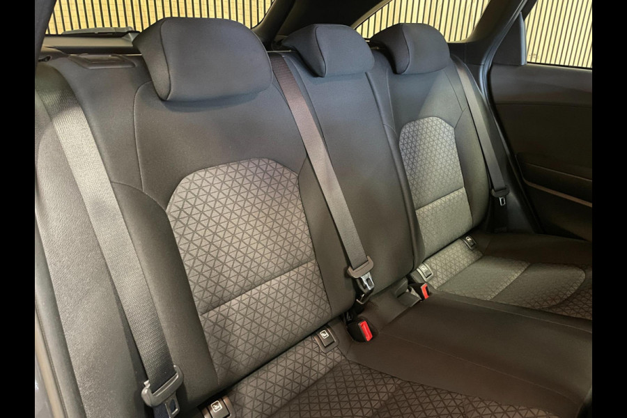Kia Ceed Sportswagon 1.5 T-GDi DynamicLine|160PK|APPLE CARPLAY+ANDROID|STOEL+STUURVERW|CAMERA|CLIMATE+CRUISE CTRL|1e EIG.|IN.BTW|