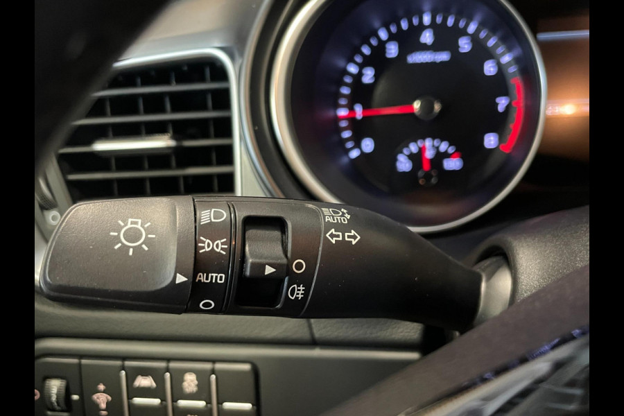 Kia Ceed Sportswagon 1.5 T-GDi DynamicLine|160PK|APPLE CARPLAY+ANDROID|STOEL+STUURVERW|CAMERA|CLIMATE+CRUISE CTRL|1e EIG.|IN.BTW|